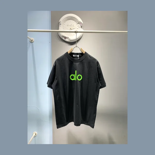 알로 가슴 로고 반팔 티셔츠 3Color