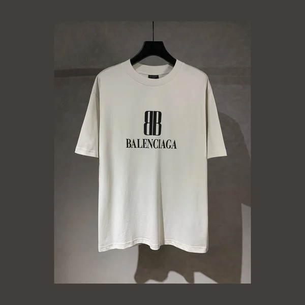 발렌시아가 BB 로고 반팔 티셔츠 2Color