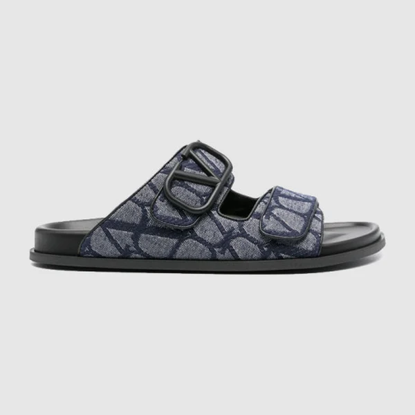 발렌티노 시그니처 데님 샌들