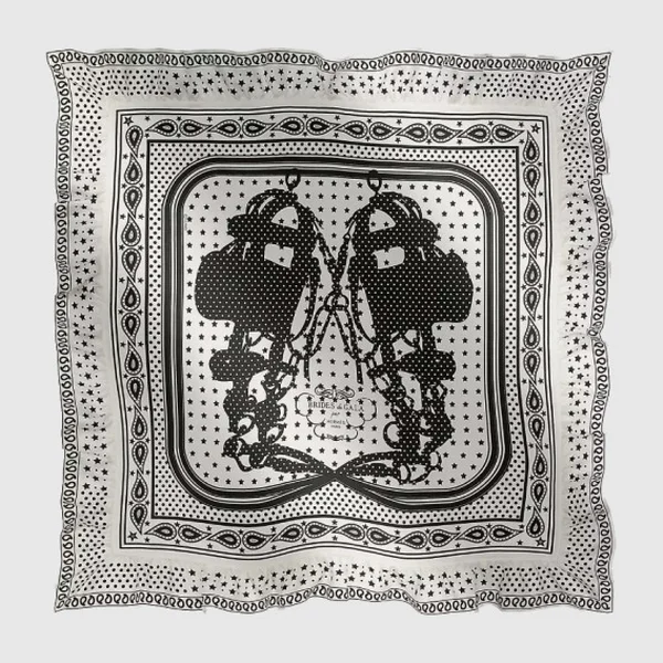 에르메스 Brides de Gala Bandana a Pois 스카프 70