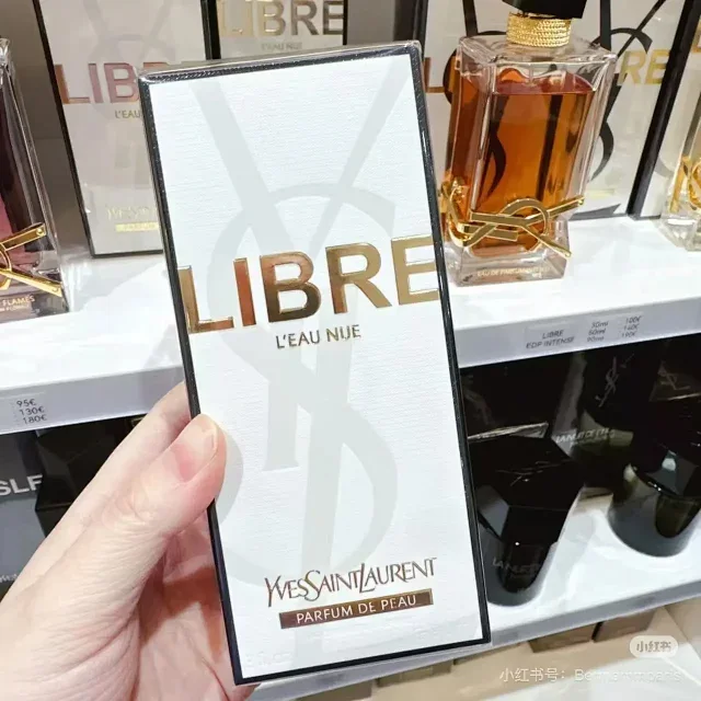 입생로랑 리브르 로 뉘 오 드 빠르펭