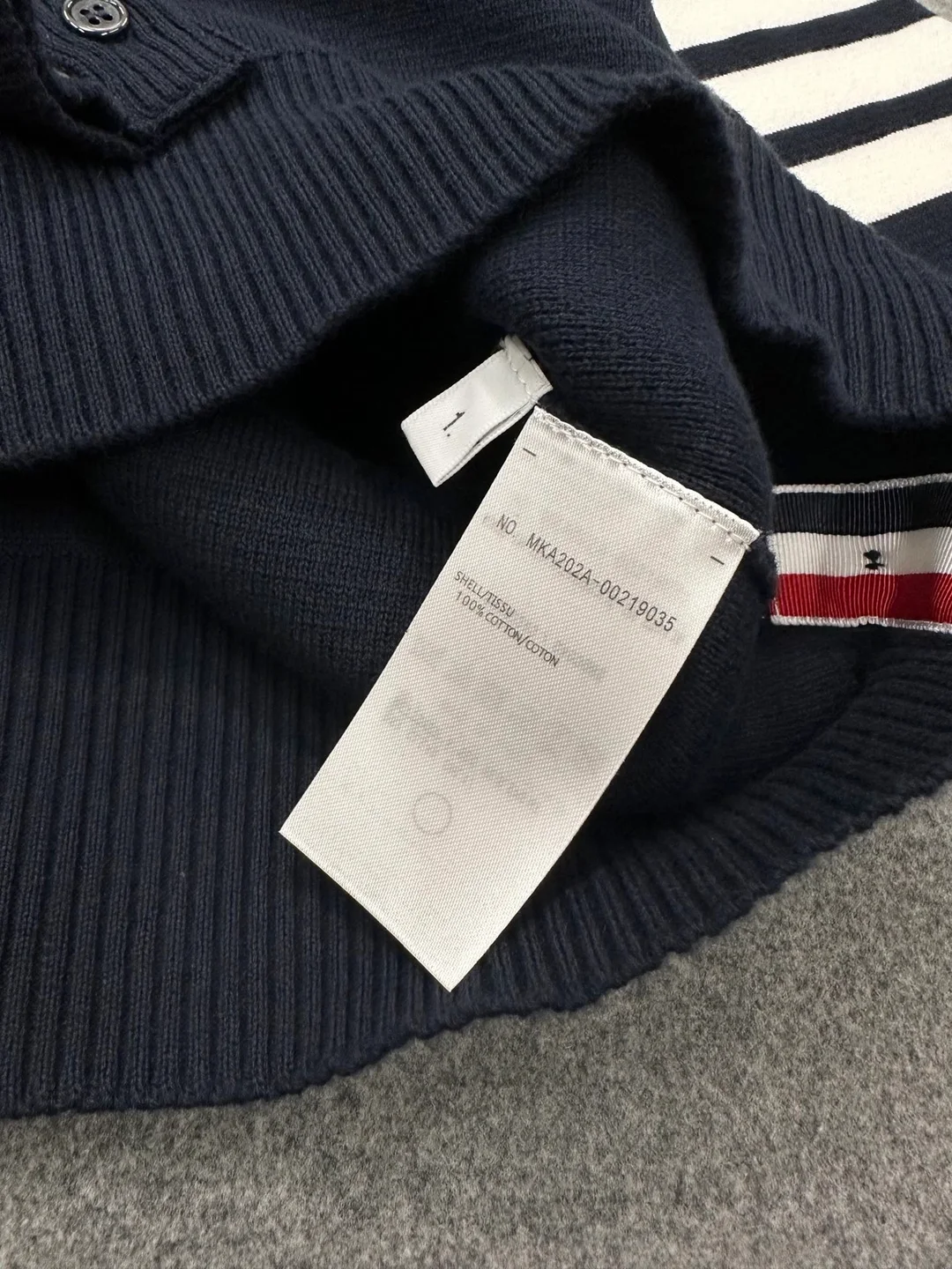 톰브라운 4바 캐시미어 니트 네이비