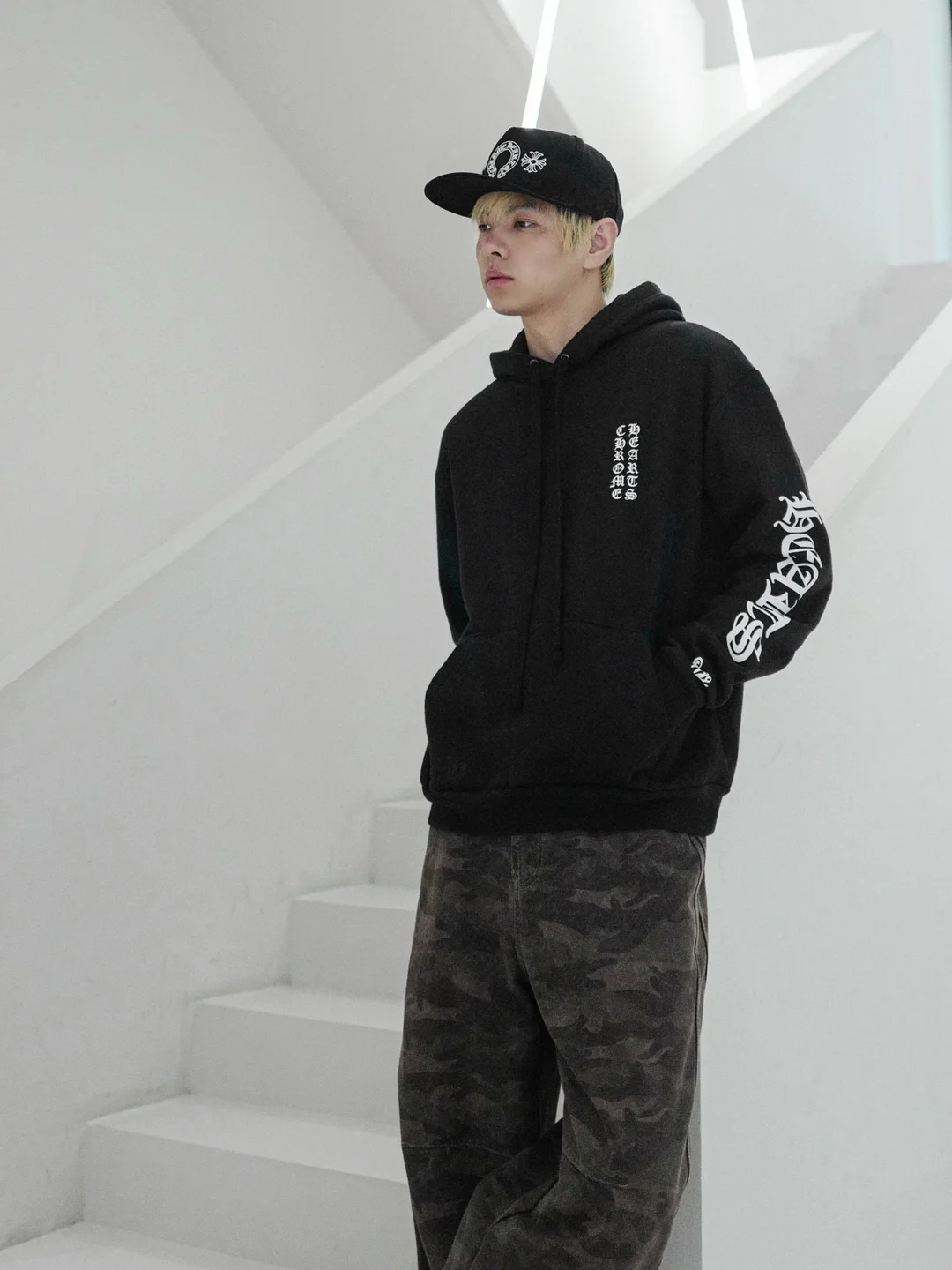 325713cec50e9.webp
