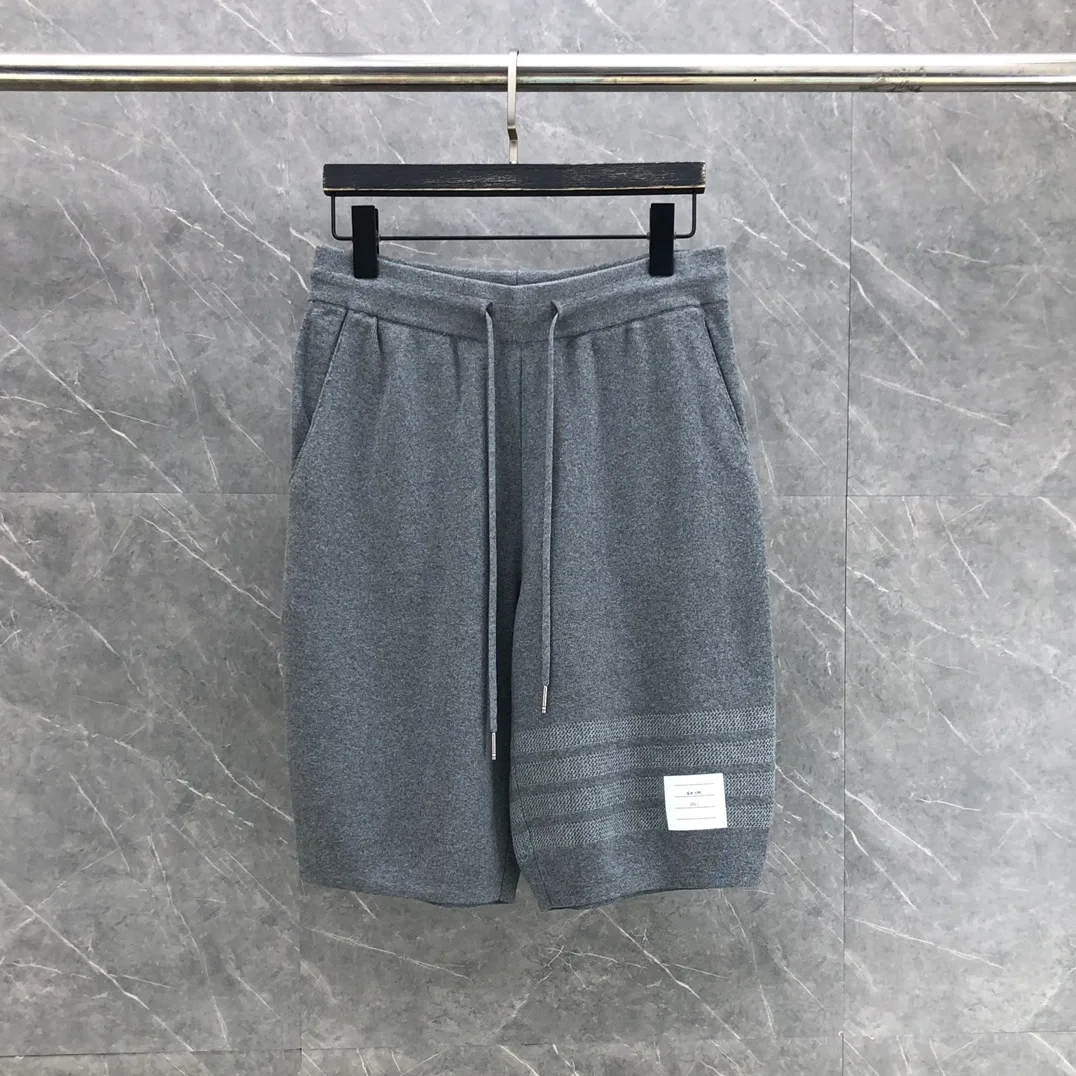 톰브라운 코튼 사선 미드타이 쇼츠 2COLOR (NAVY) (BLACK)