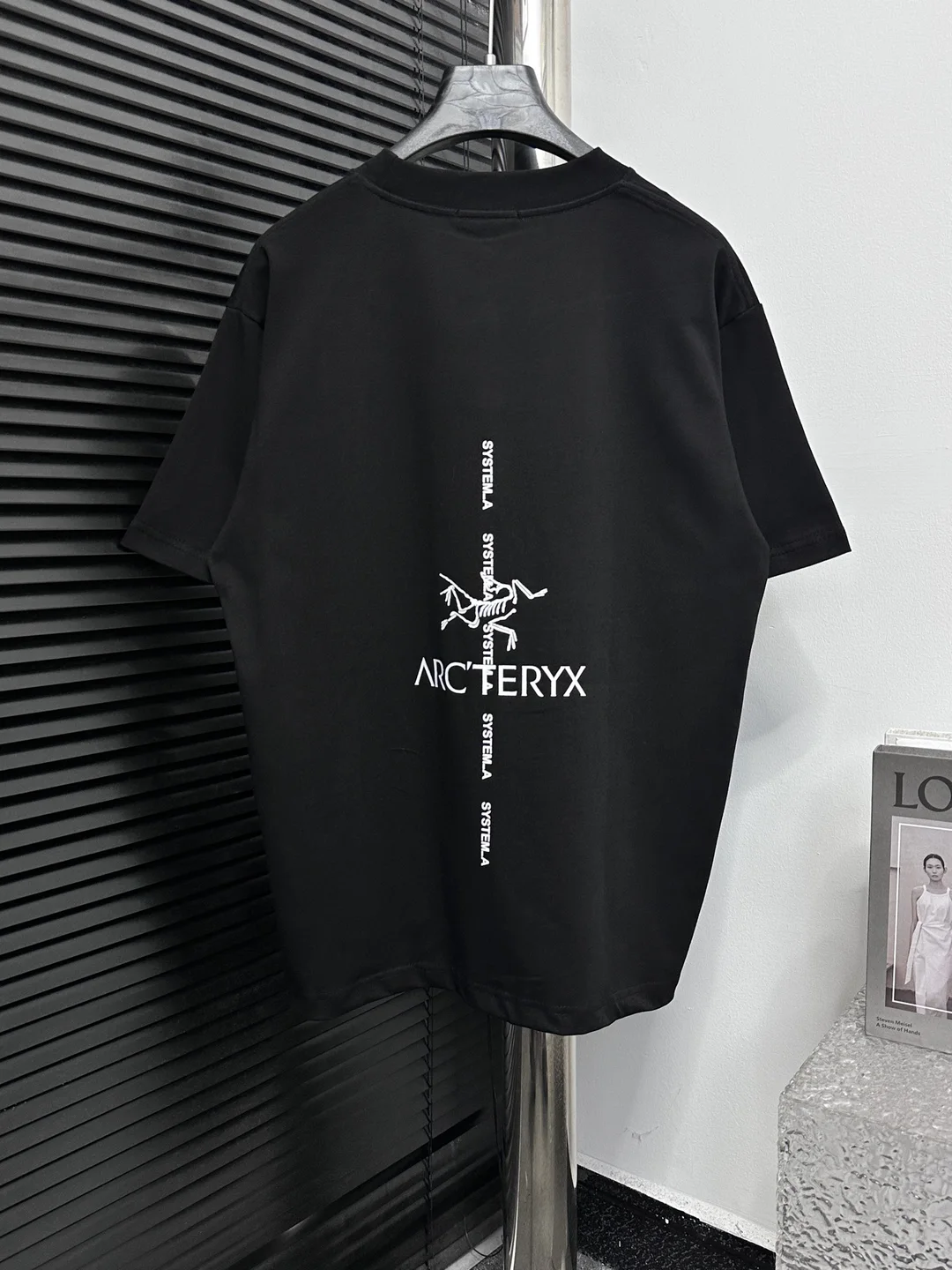 아크테릭스 시조새 백로고 반팔 티셔츠 블랙