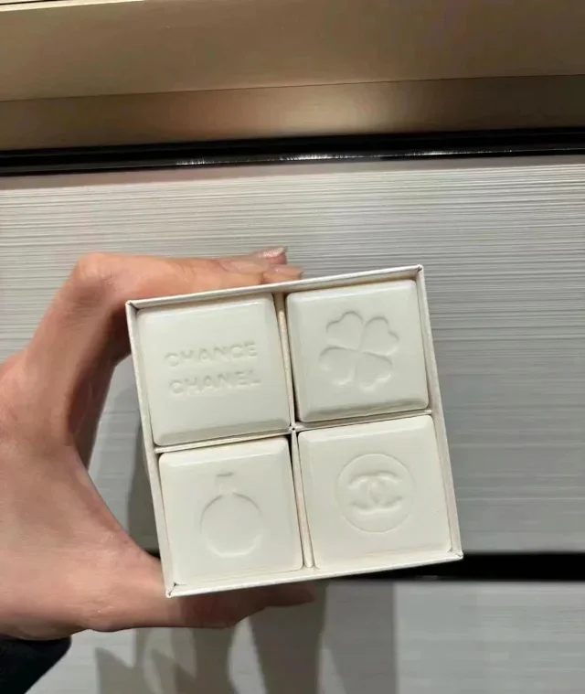 샤넬 샹스 오 프레쉬 향수 비누 세트