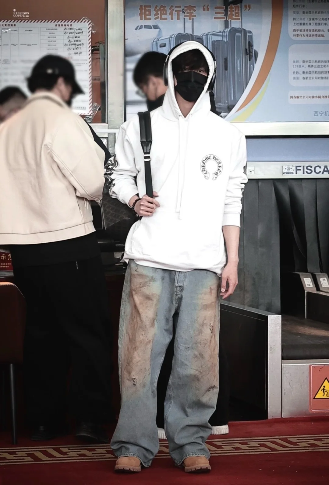 7798adf158539.webp