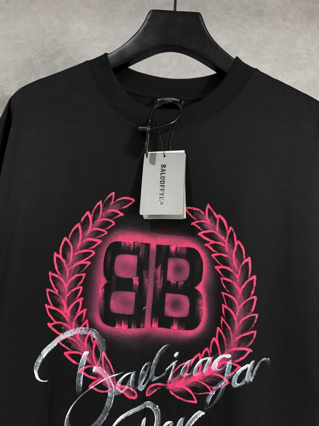 발렌시아가 BB 백 로고 반팔 티셔츠 2Color