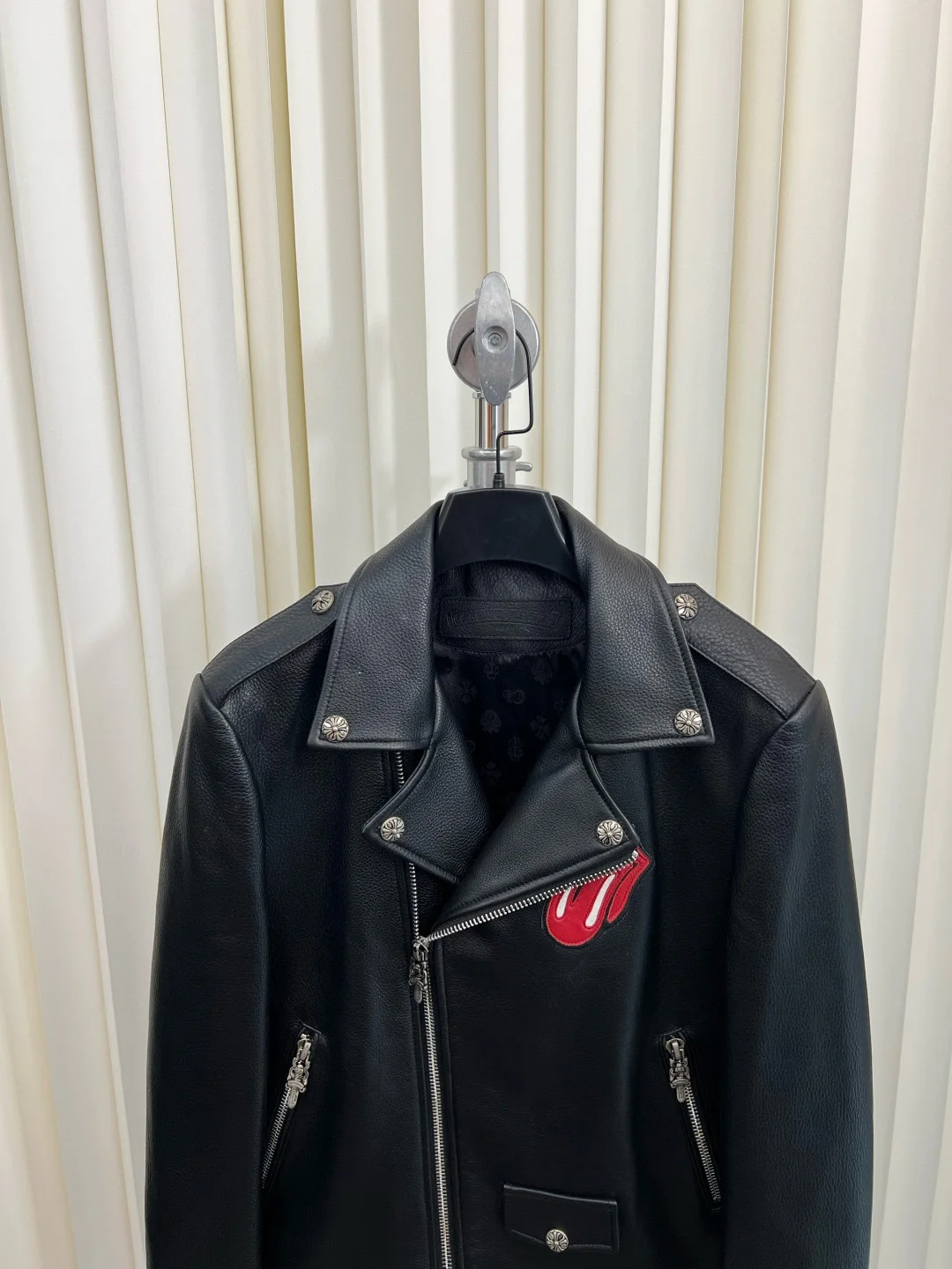 943e5b85fe675.webp