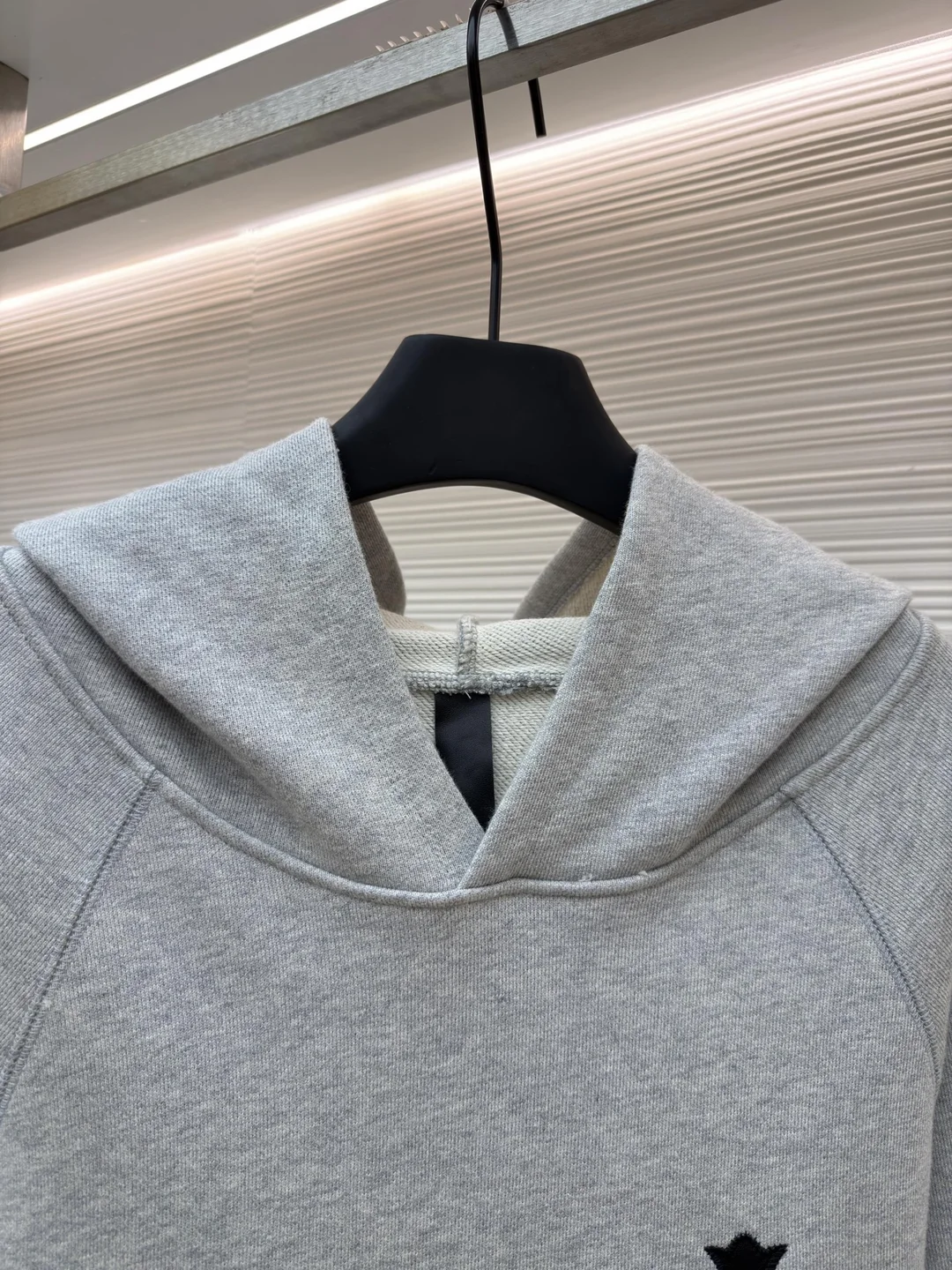 크롬하츠 나일론 세케터리 크로스 패치 CH 백 로고 후드