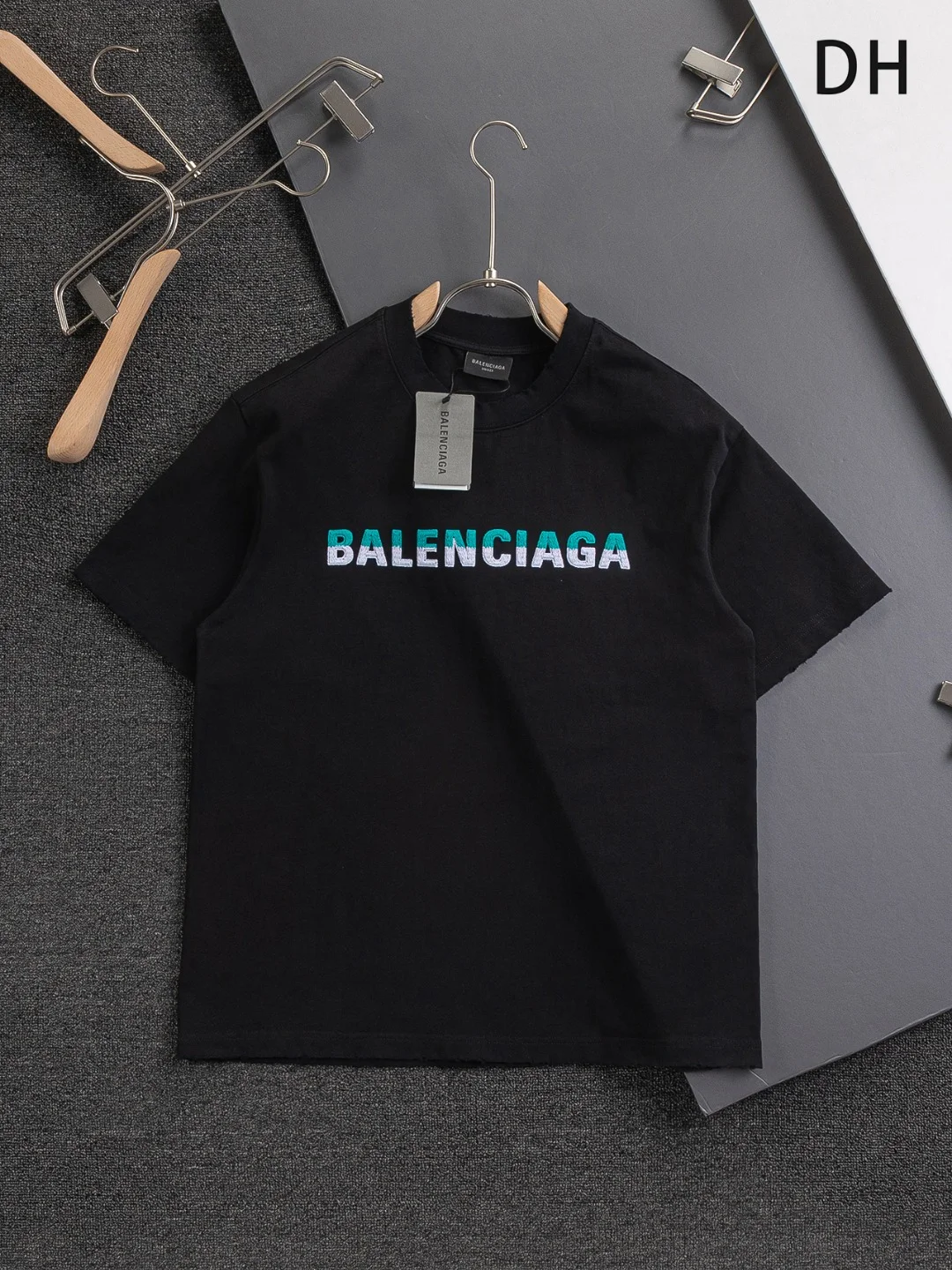 발렌시아가 로고 반팔 티셔츠 2Color