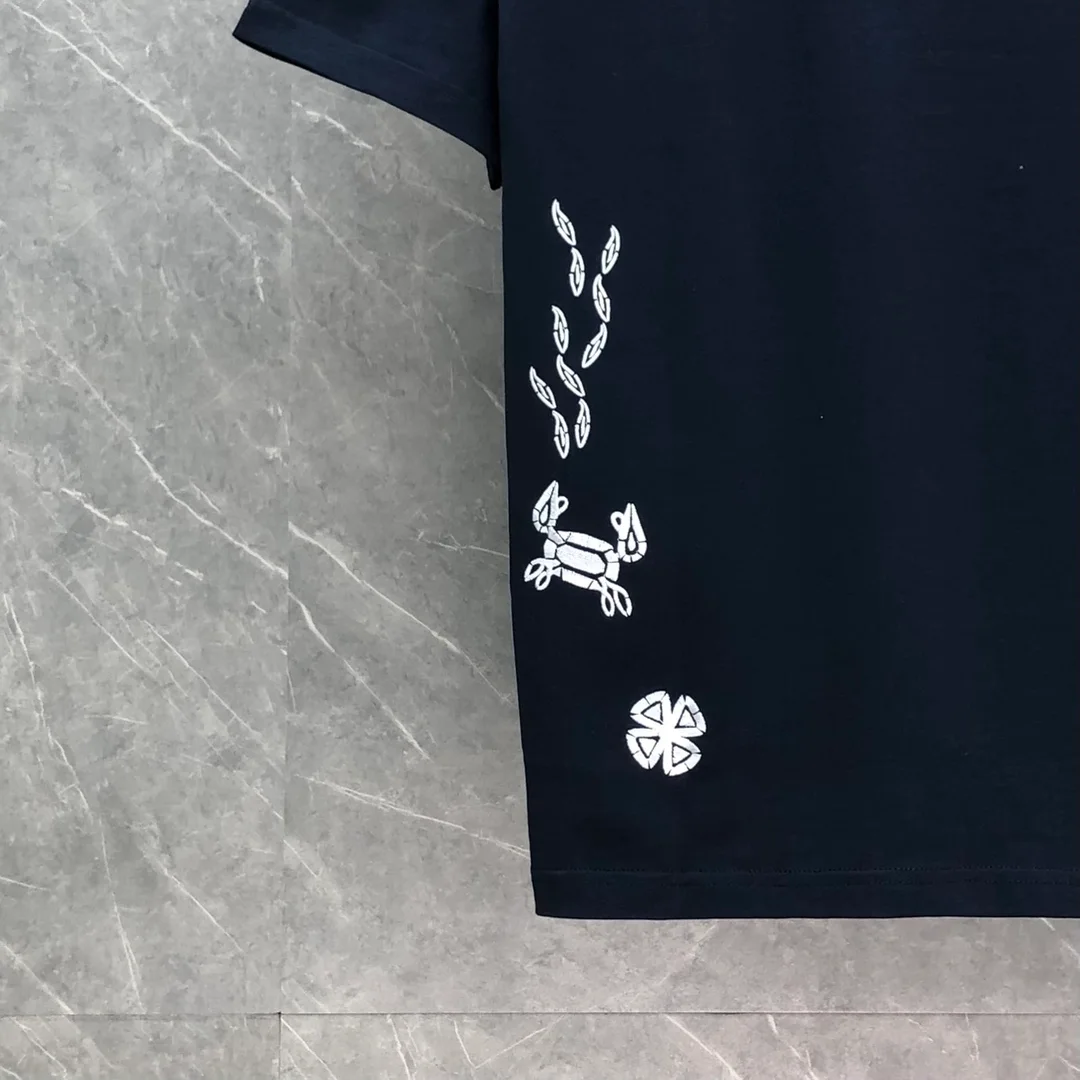 톰브라운 썸머 자수 라운드넥 티셔츠 2COLOR (NAVY) (GRAY)