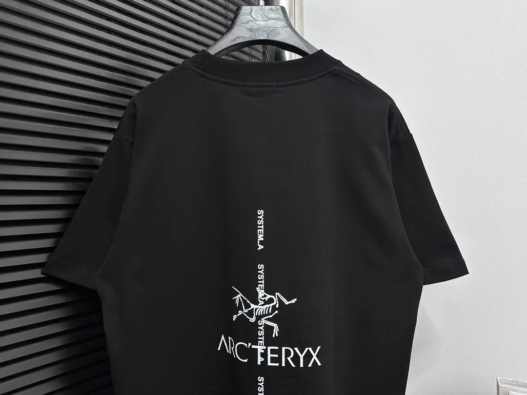 아크테릭스 시조새 백로고 반팔 티셔츠 블랙
