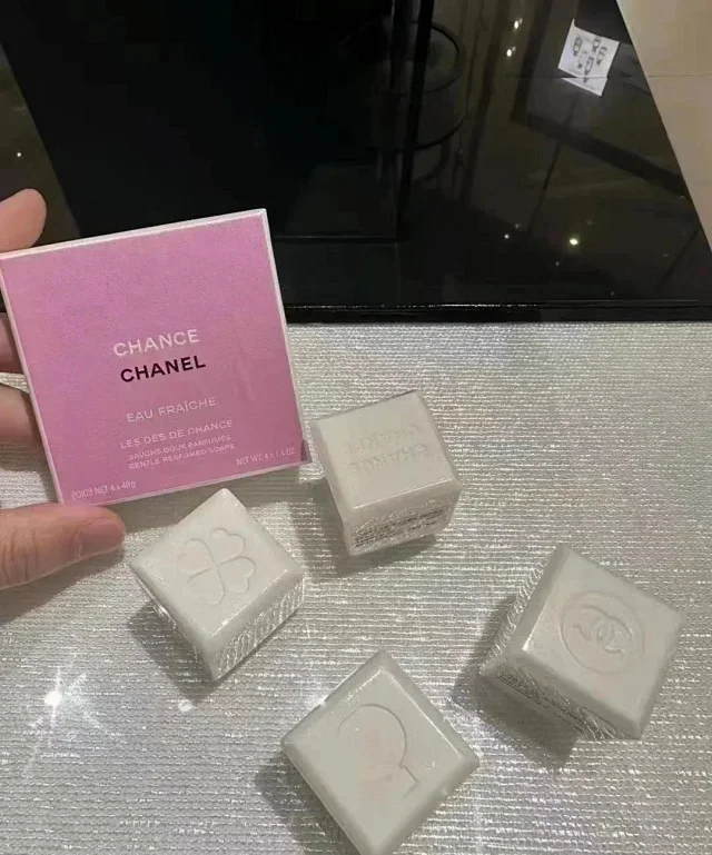 샤넬 샹스 오 프레쉬 향수 비누 세트