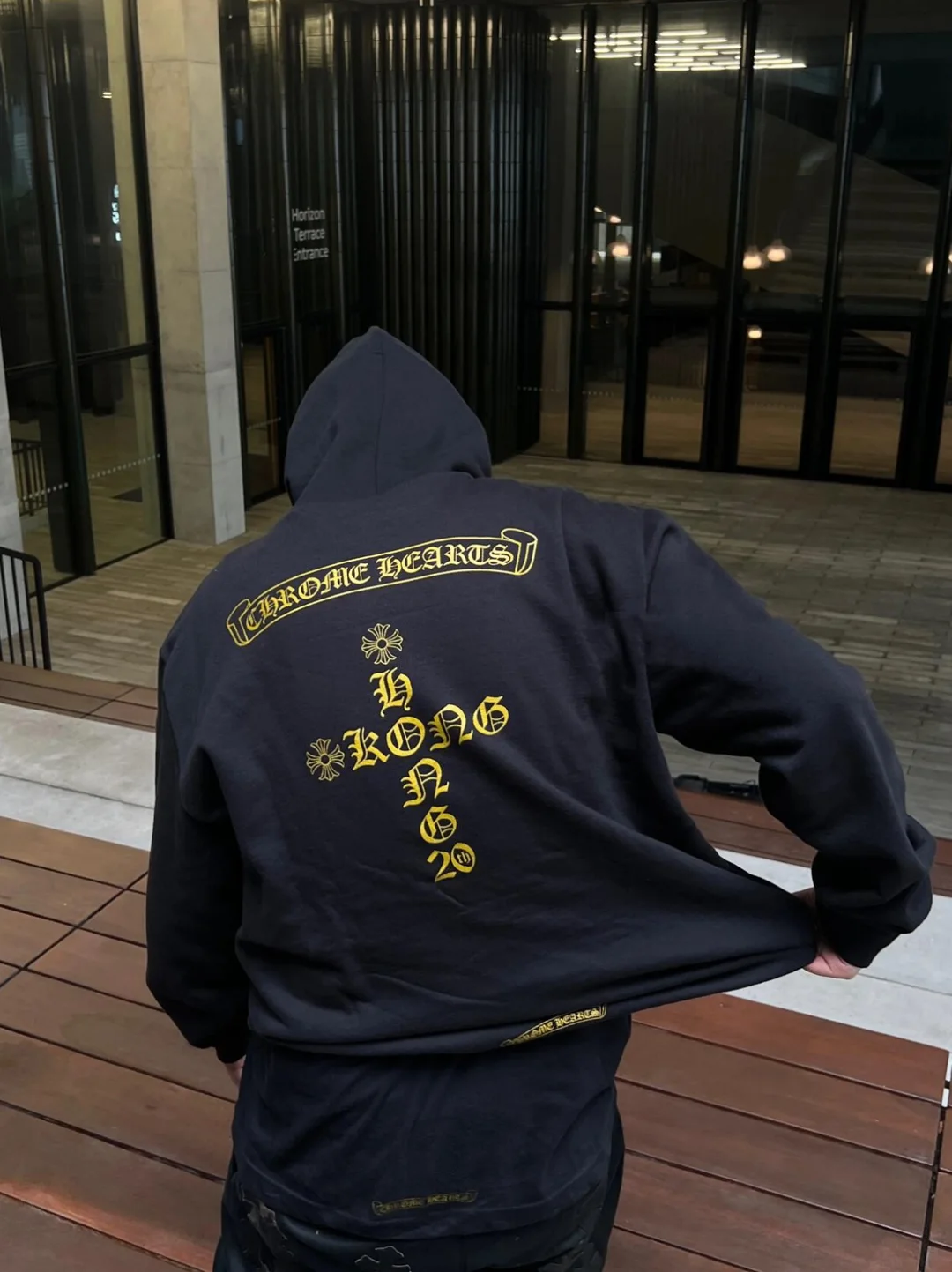 c098eea6c4ed7.webp