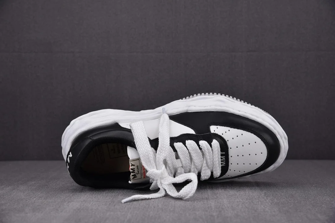 c274ae3dbd451.webp