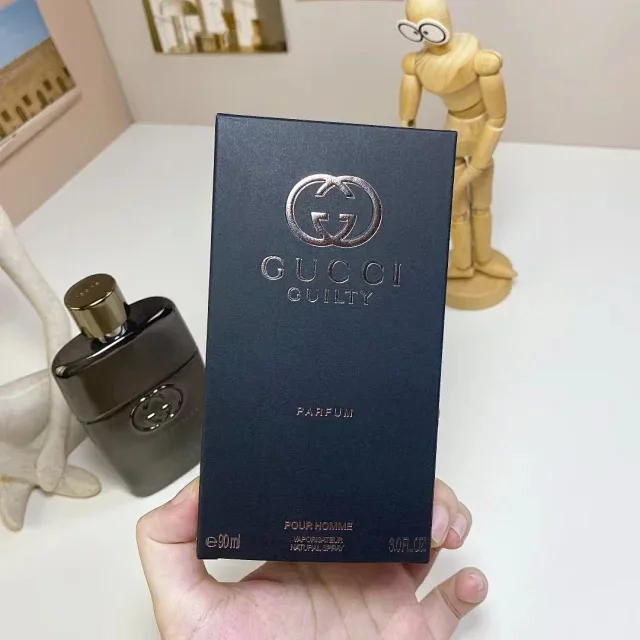 구찌 길티 뿌르 옴므 퍼퓸
