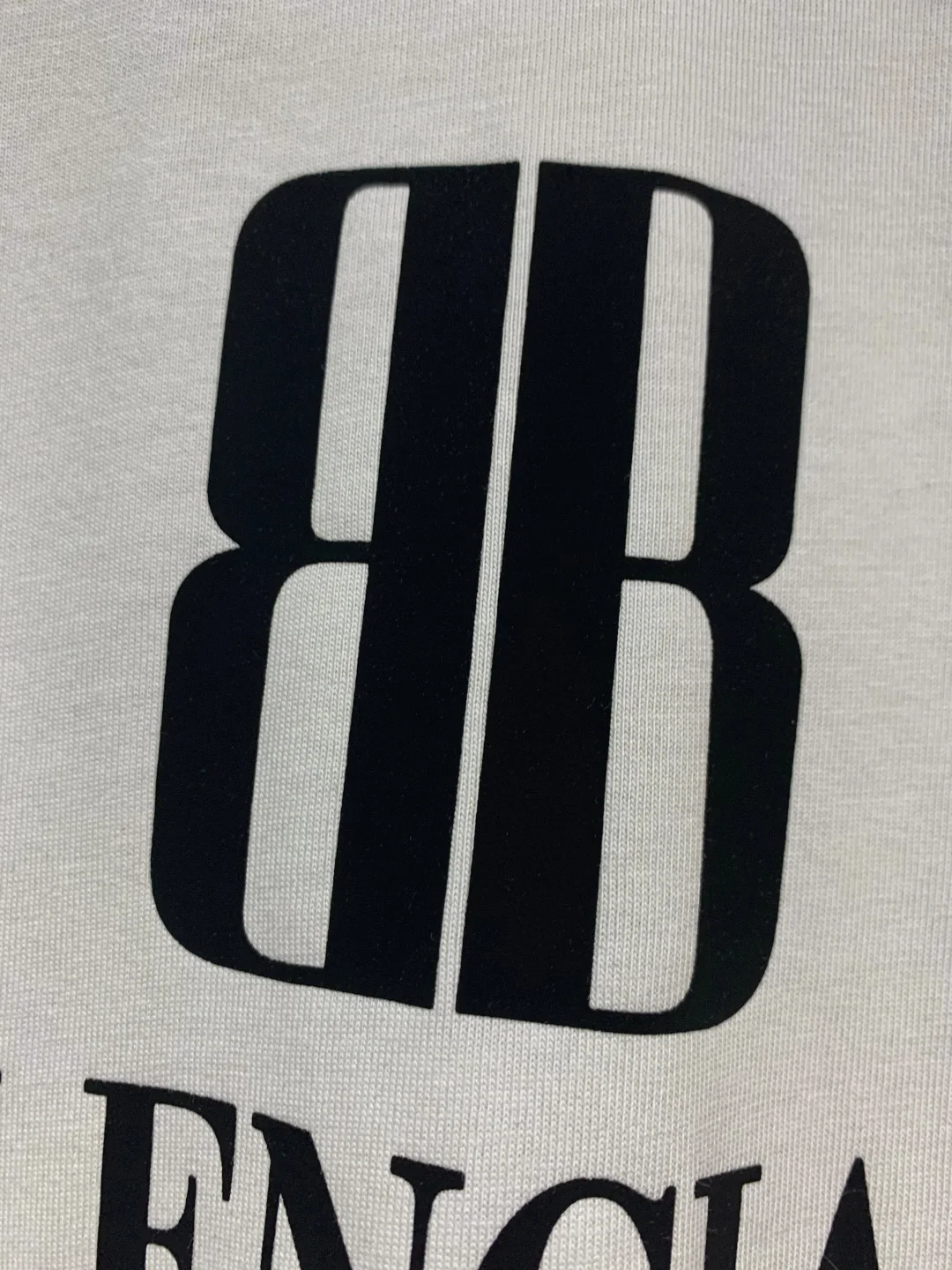 발렌시아가 BB 로고 반팔 티셔츠 2Color