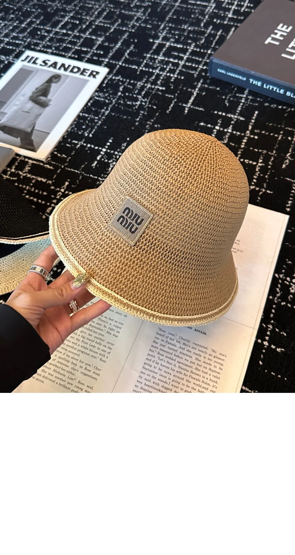 cap3257-2.jpg