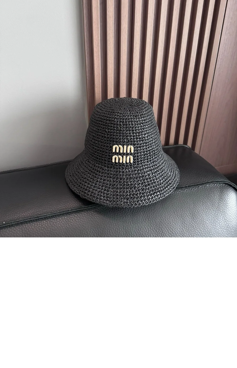 cap3268-1.jpg