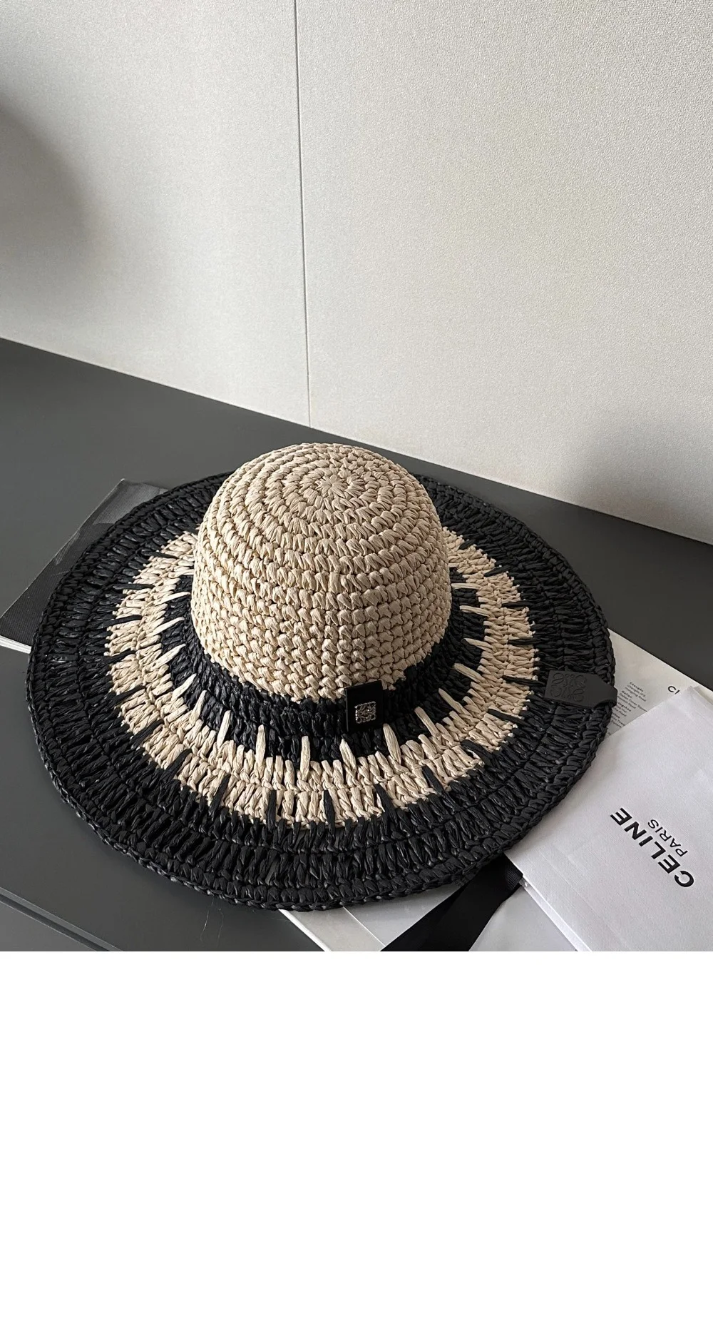 cap3303-1.jpg