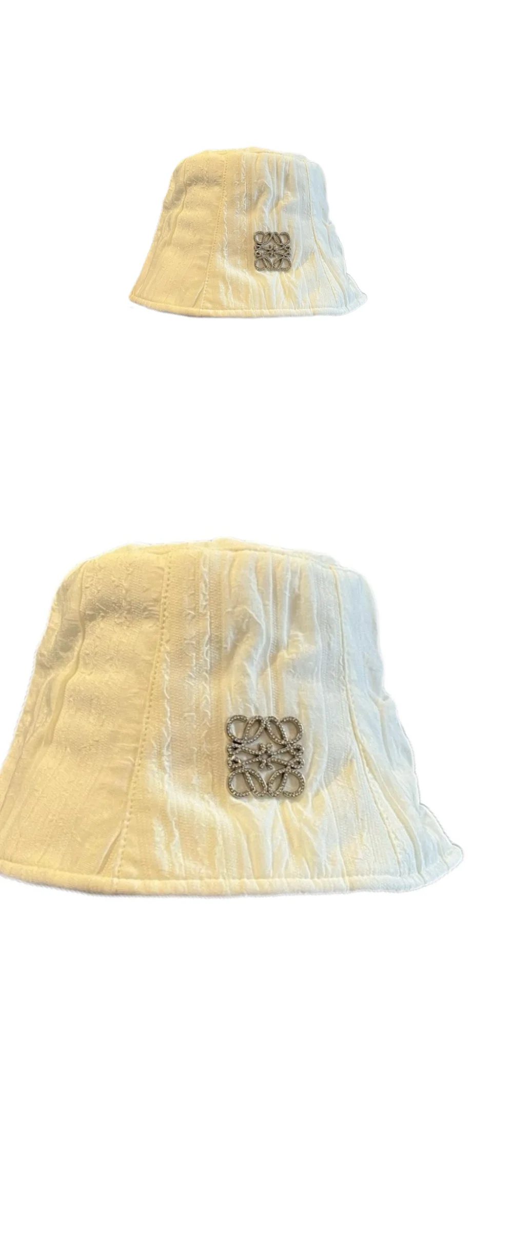 cap3667.jpg
