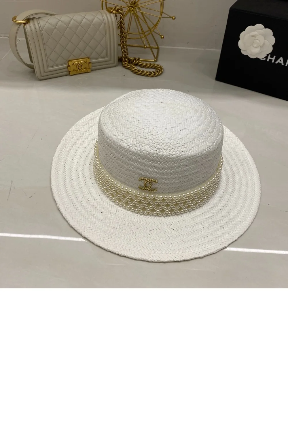 cap3900-2.jpg
