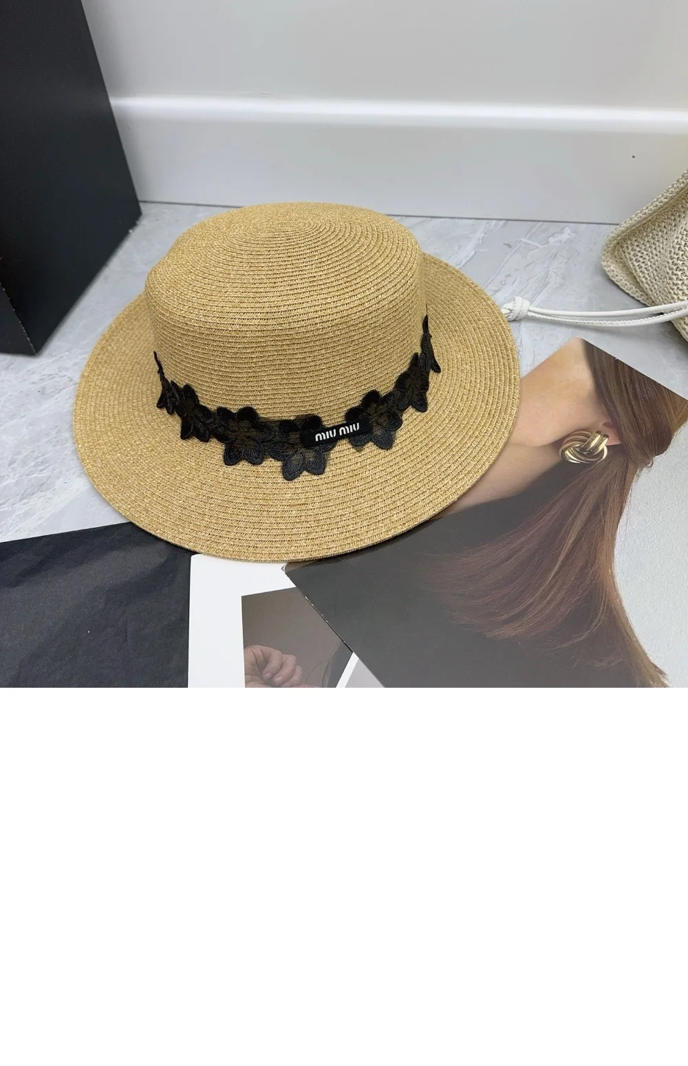 cap4059-1.jpg