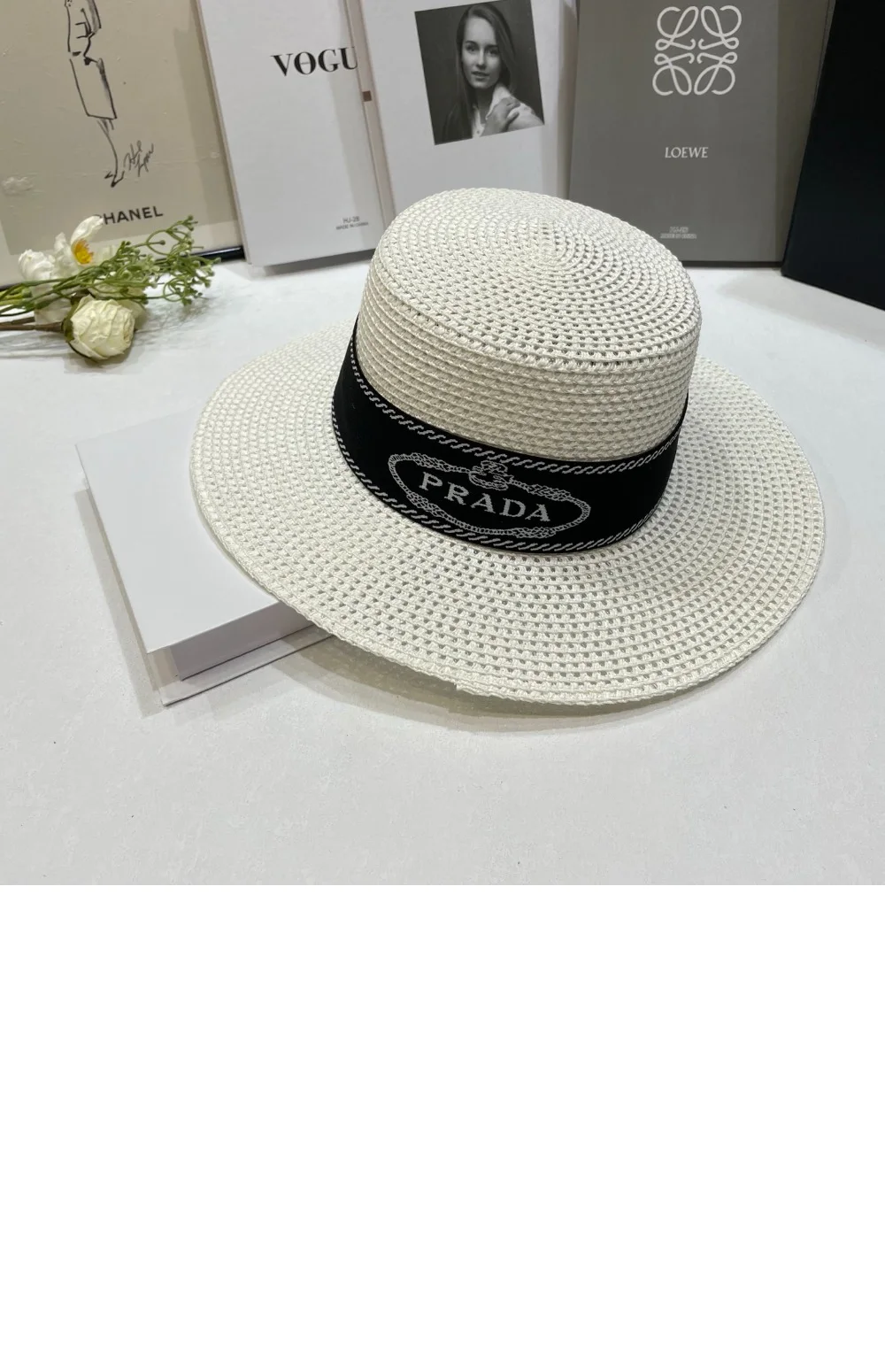 cap4207-1.jpg