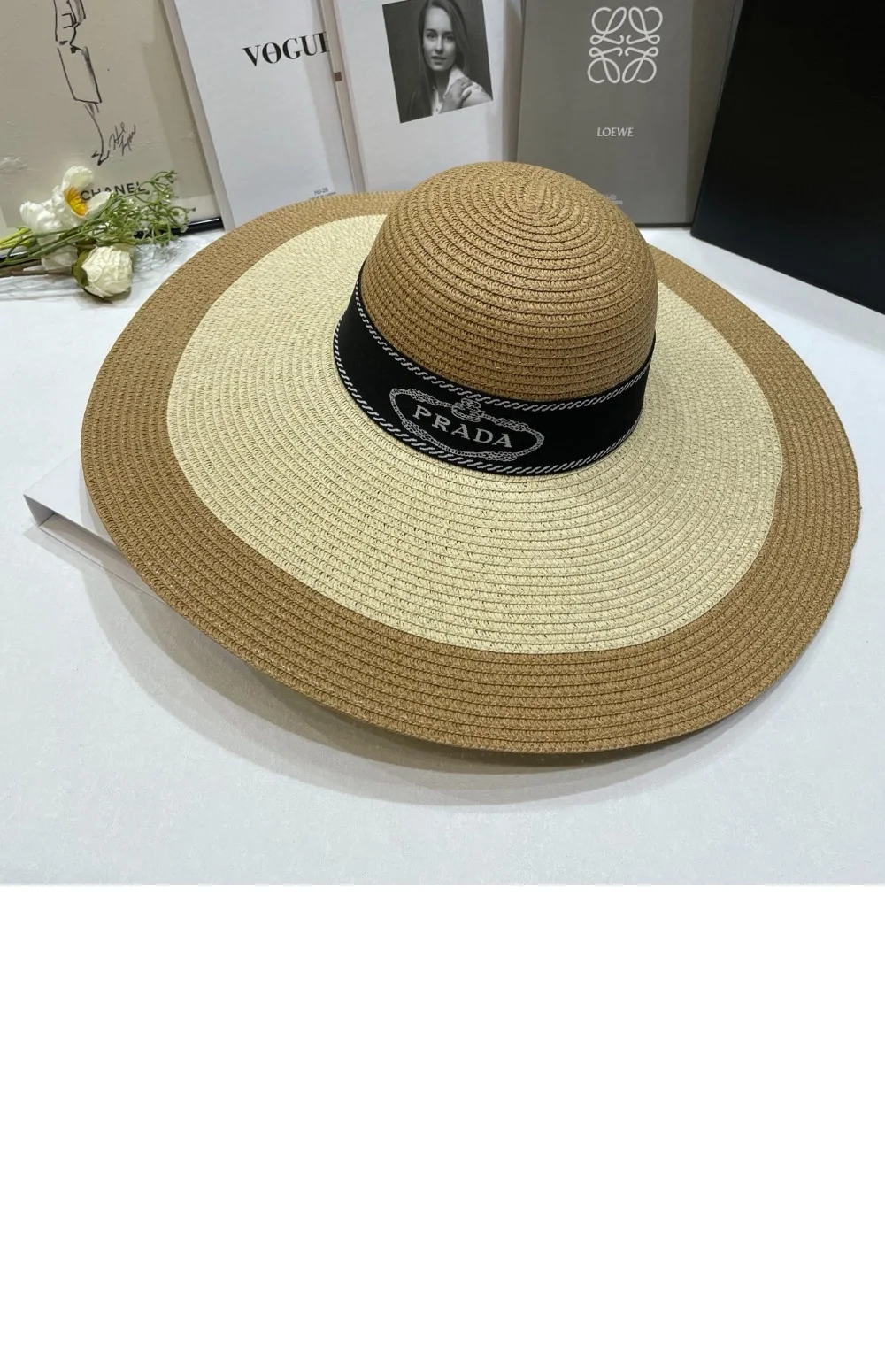 cap4208-2.jpg