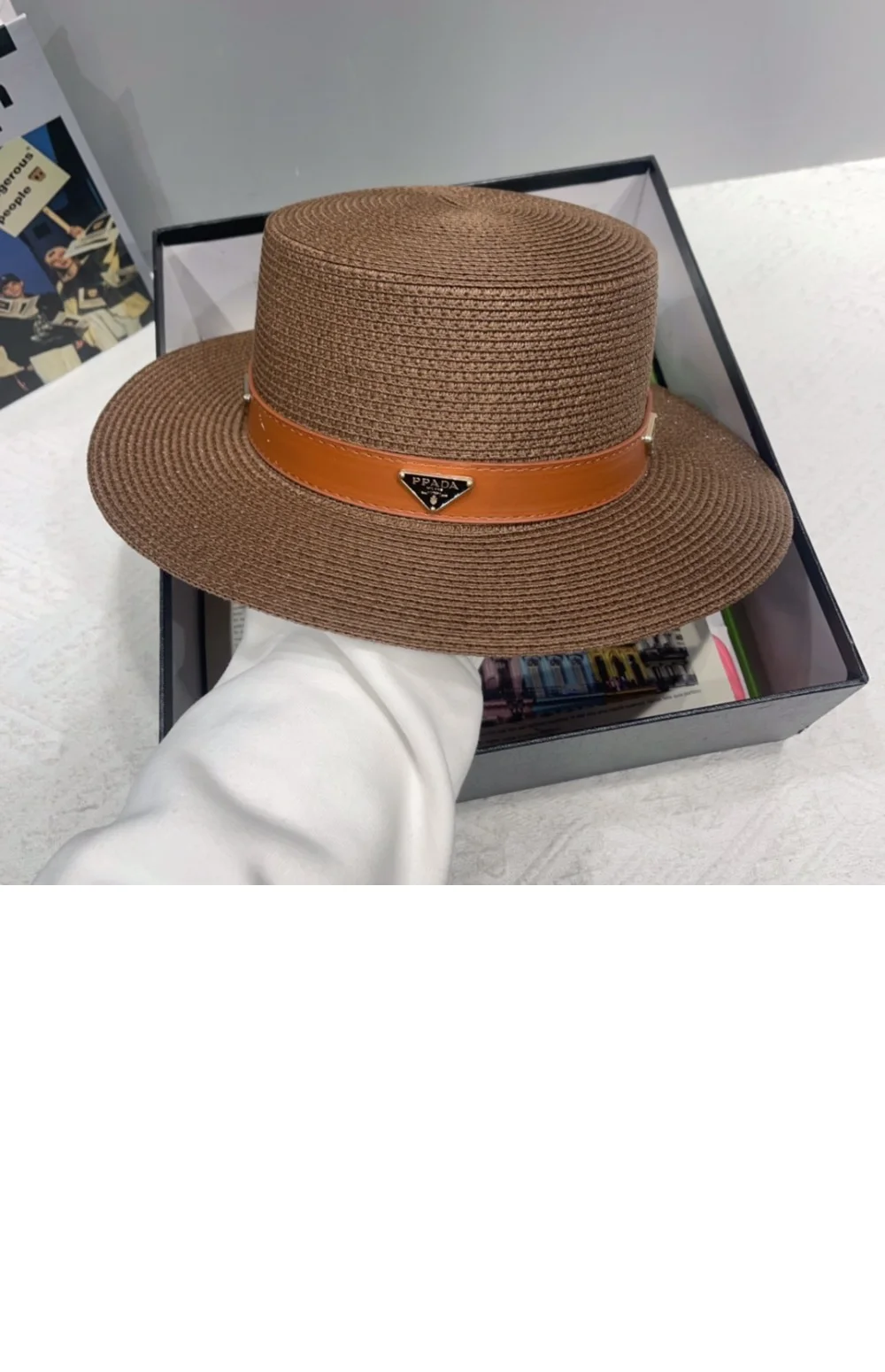 cap4240-3.jpg