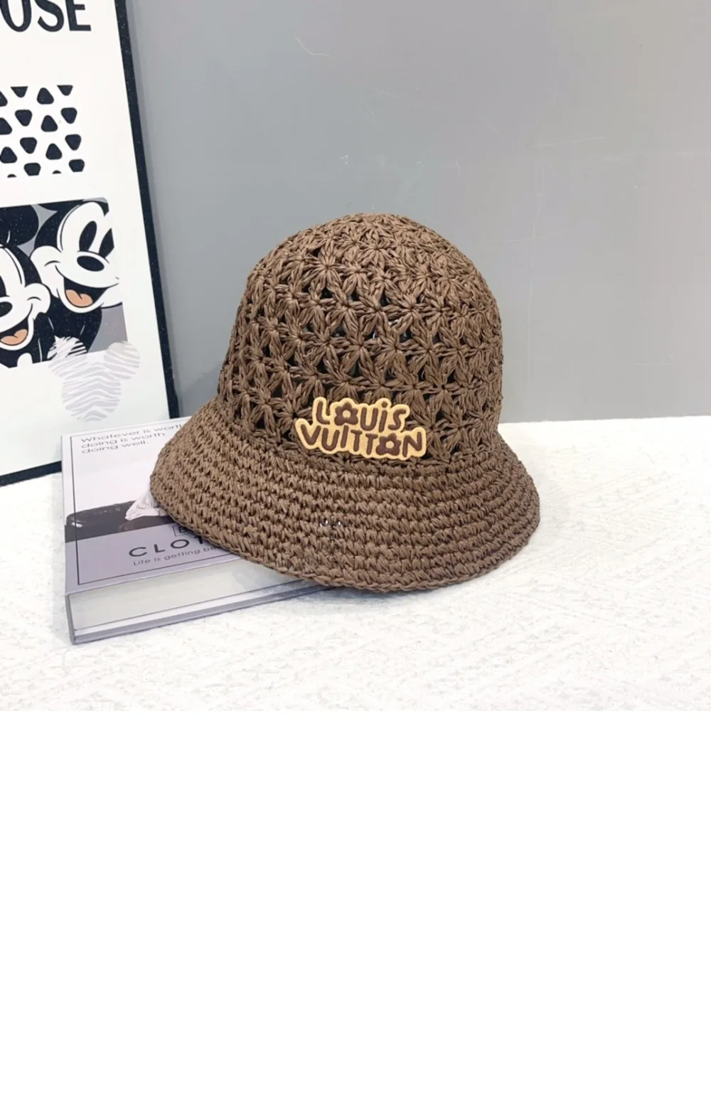 cap4268-1.jpg