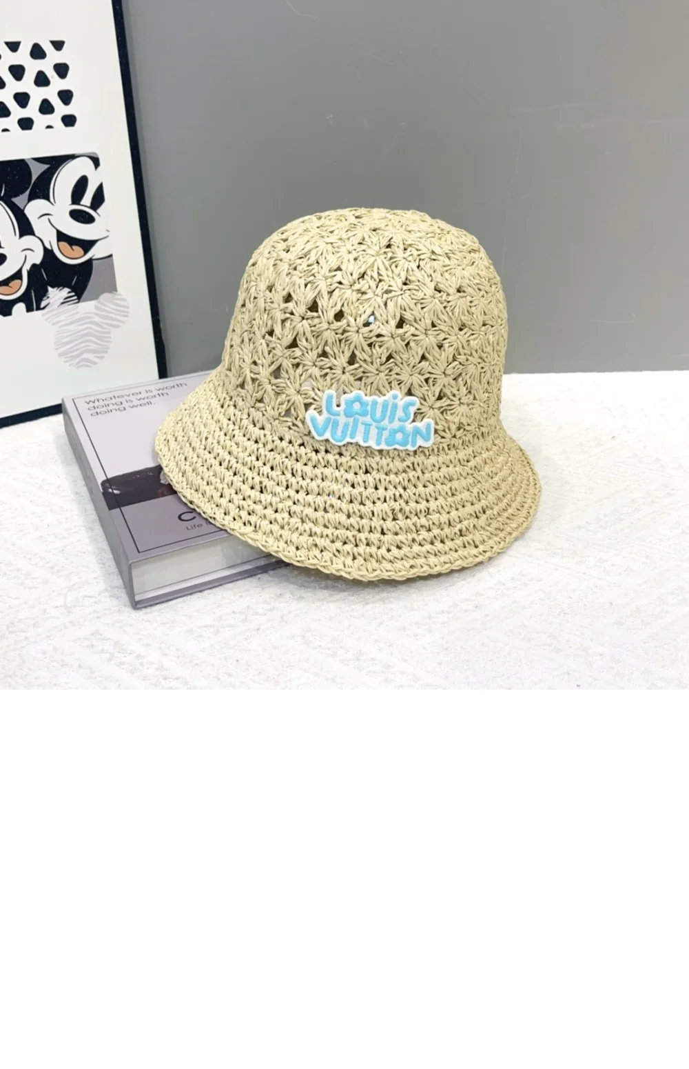 cap4268-3.jpg