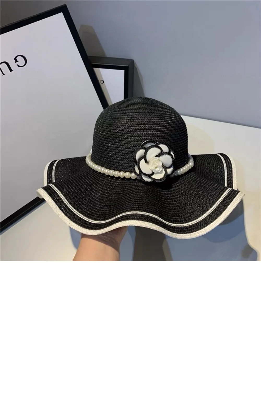 cap4358-1.jpg
