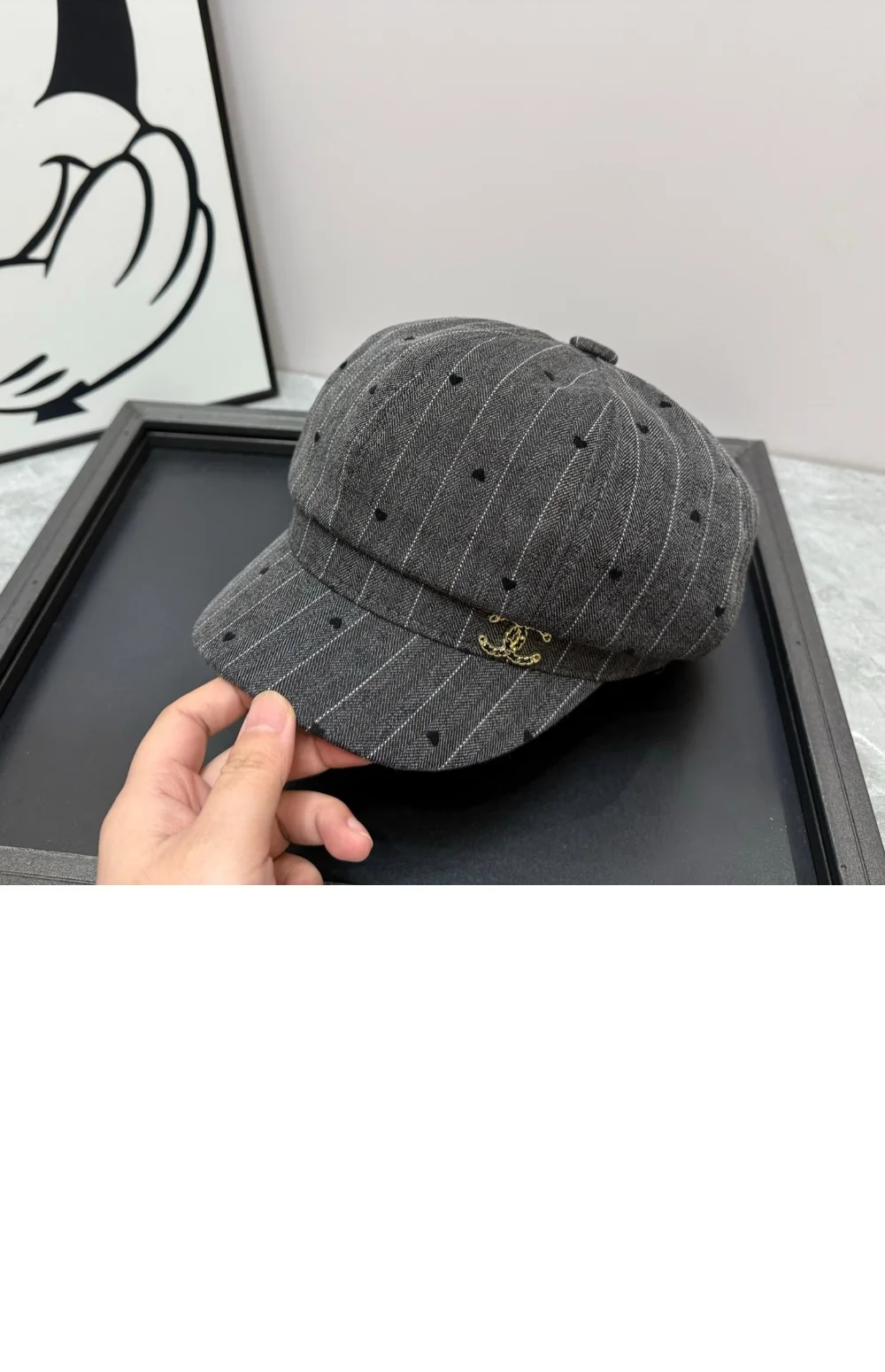 cap4600-1.jpg