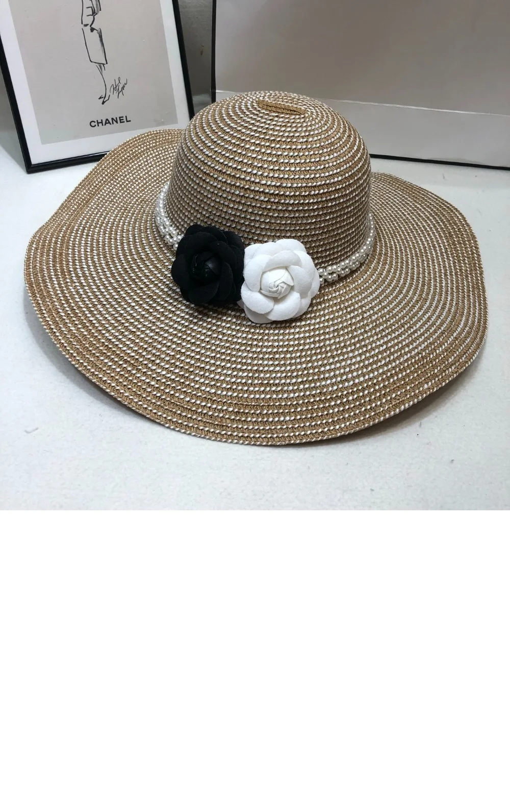 cap4728-1.jpg