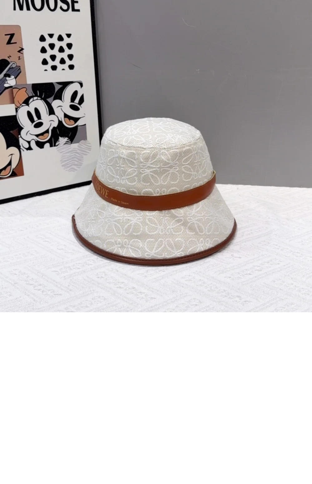 cap4756-1.jpg
