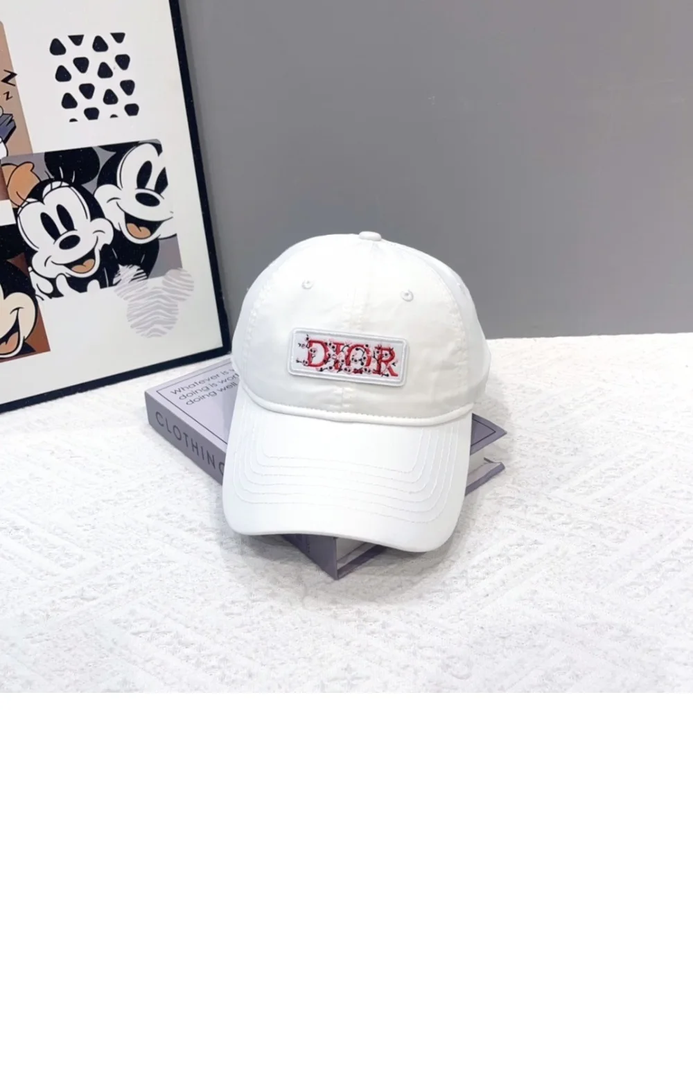 cap4764-2.jpg