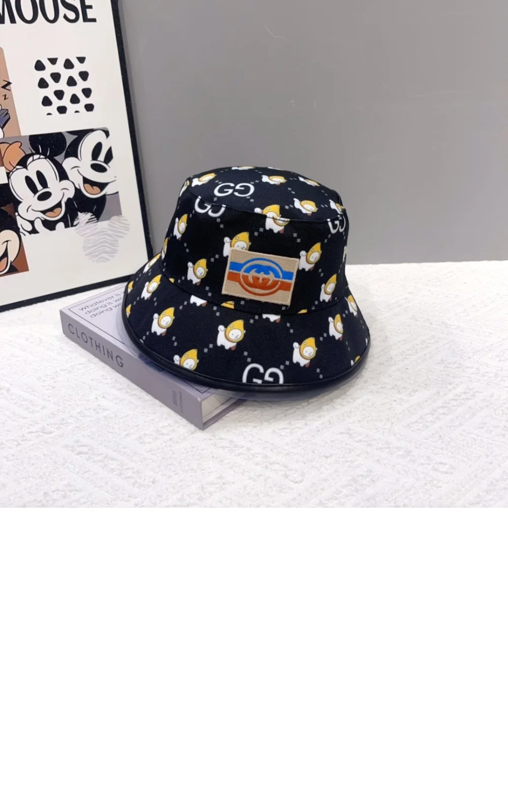 cap4765-1.jpg