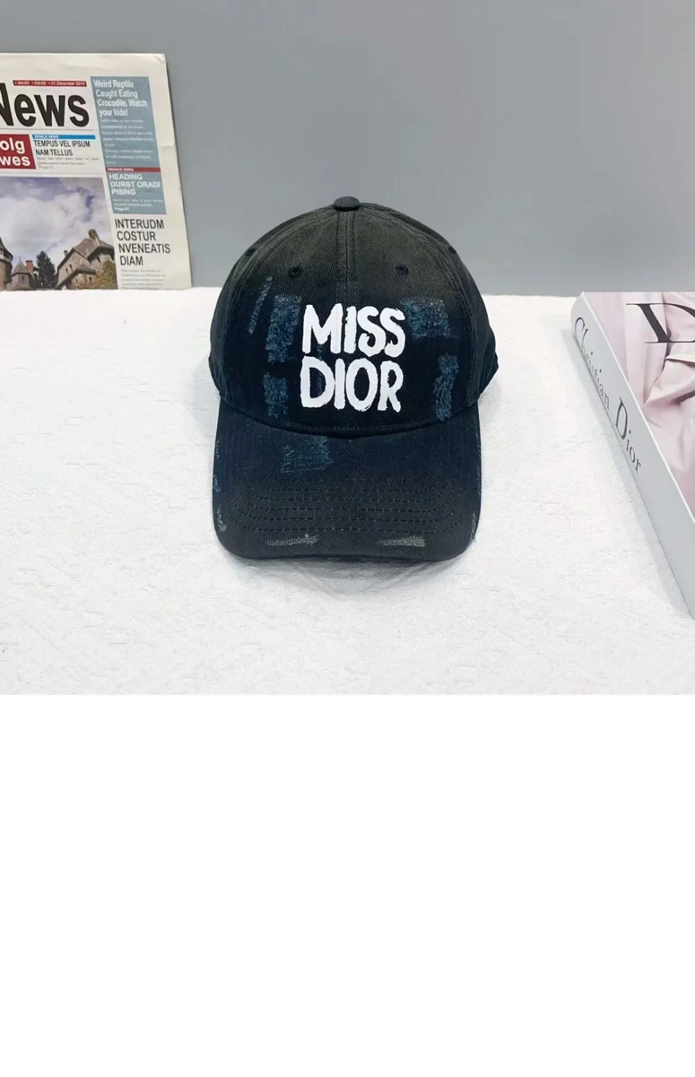 cap4769-1.jpg