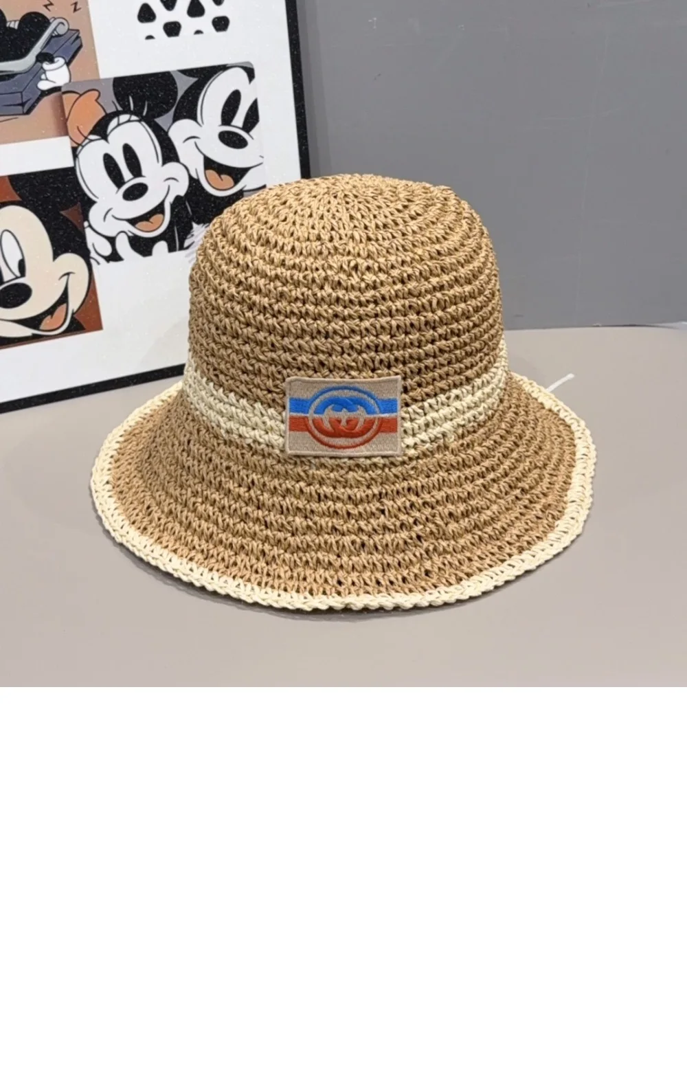 cap4772-1.jpg