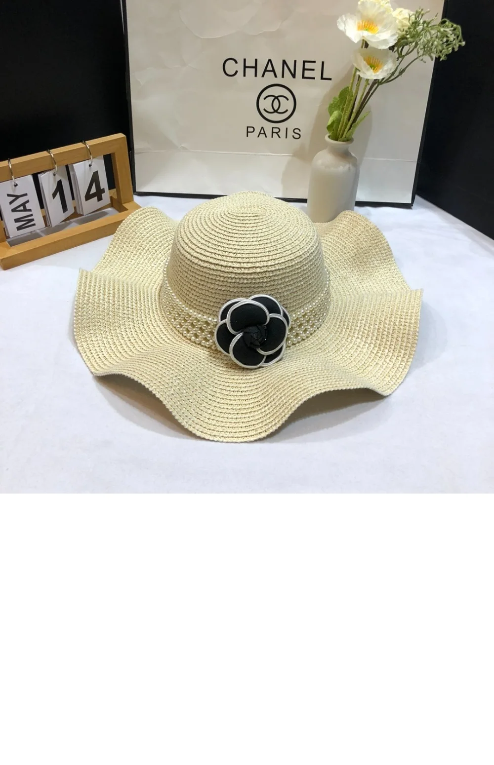 cap5304-1.jpg