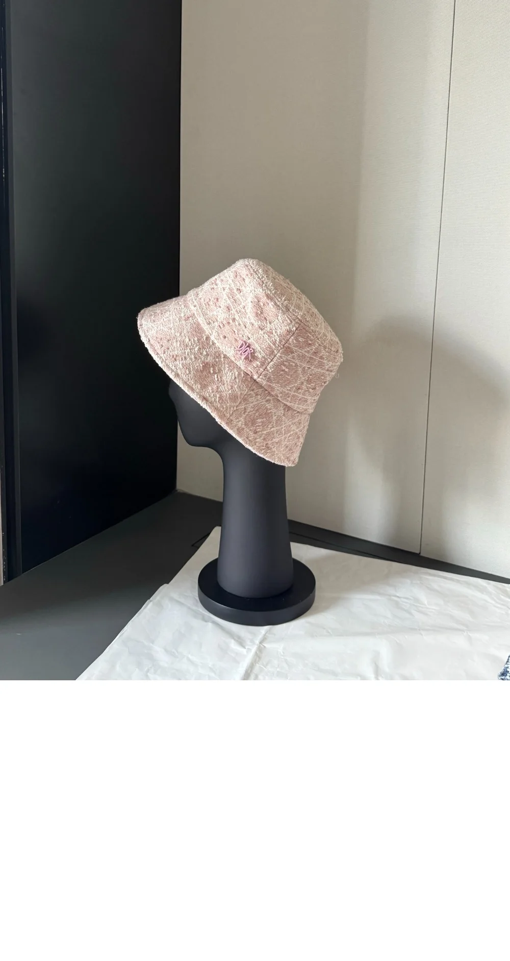 cap6007-1.jpg